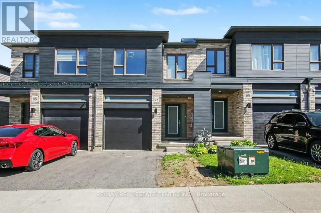 87 Pony Way Kitchener ON N2R 0R8