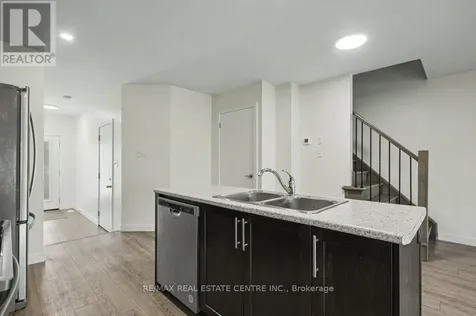87 Pony Way Kitchener ON N2R 0R8