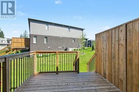 87 Pony Way Kitchener ON N2R 0R8