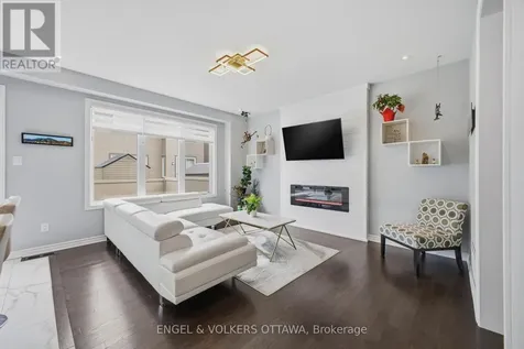 139 Switch Grass Crescent Ottawa ON K2J 5Z3