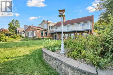 2998 Barlow Crescent Ottawa ON K0A 1T0