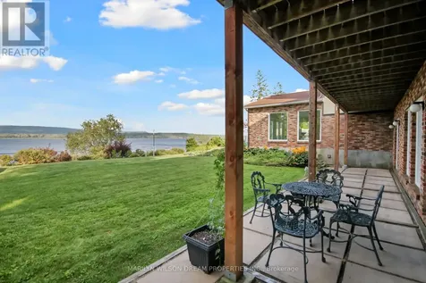 2998 Barlow Crescent Ottawa ON K0A 1T0
