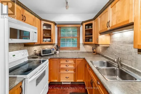 186 Hope Bay Road South Bruce Peninsula ON N0H 2T0