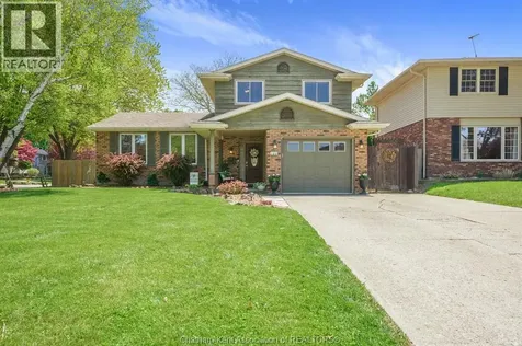 106 University Drive Chatham ON N7L 4V5