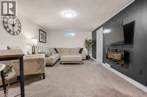 106 University Drive Chatham ON N7L 4V5