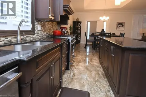 708 Winston Road Grimsby ON L3M 4E8