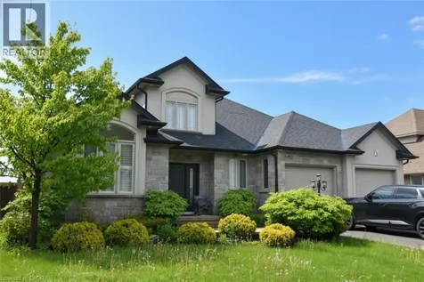 708 Winston Road Grimsby ON L3M 4E8