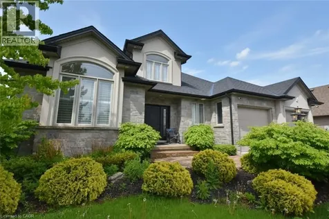708 Winston Road Grimsby ON L3M 4E8