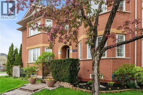 2130 Forest Gate Park Oakville ON L6M 4B4