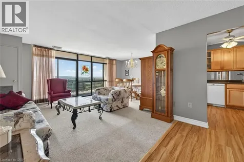 301 Frances Avenue Stoney Creek ON L8E 3W6