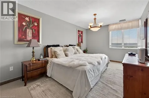 301 Frances Avenue Stoney Creek ON L8E 3W6