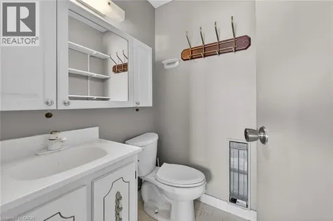 301 Frances Avenue Stoney Creek ON L8E 3W6