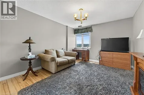 301 Frances Avenue Stoney Creek ON L8E 3W6