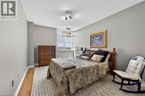 301 Frances Avenue Stoney Creek ON L8E 3W6