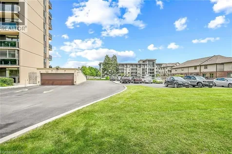 301 Frances Avenue Stoney Creek ON L8E 3W6