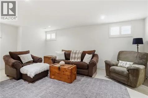 56 Mccaffery Crescent St. Catharines ON L2S 3Z5