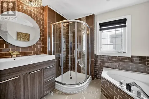 1020 Crestwood Drive Brockville ON K6V 7N1