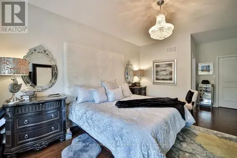 13 Sandy Coast Crescent Wasaga Beach ON L9Z 0G1