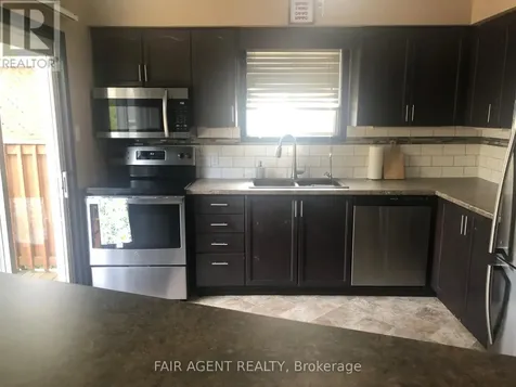 562 Erinbrook Drive Kitchener ON N2E 3M8