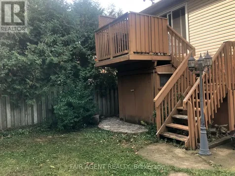 562 Erinbrook Drive Kitchener ON N2E 3M8