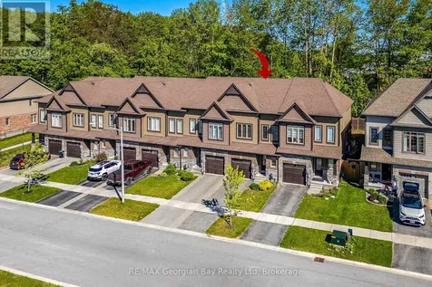 956 Cook Drive Midland ON L4R 0E4