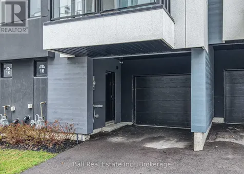 16 Mariners Pier Way Orillia ON L3V 8P4