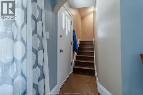 1422 Elsmere Avenue Windsor ON N8X 4G9
