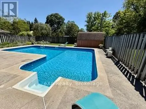 303 Mary Street Brockton ON N0G 2V0