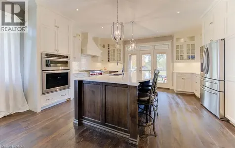 52 Edgehill Drive Kitchener ON N2P 2C6