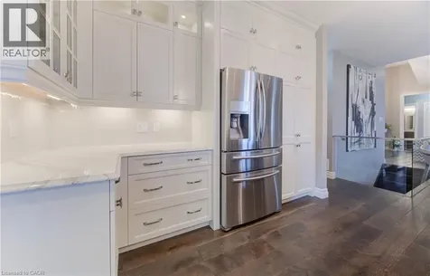 52 Edgehill Drive Kitchener ON N2P 2C6