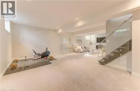 52 Edgehill Drive Kitchener ON N2P 2C6