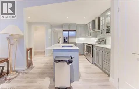 52 Edgehill Drive Kitchener ON N2P 2C6