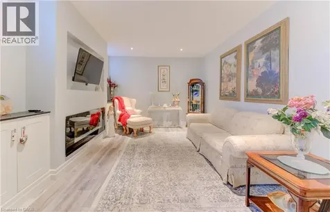 52 Edgehill Drive Kitchener ON N2P 2C6