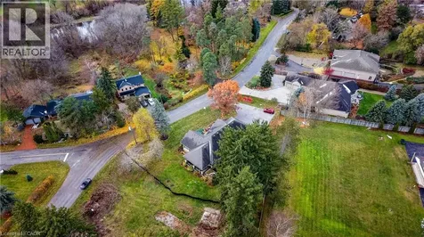 52 Edgehill Drive Kitchener ON N2P 2C6