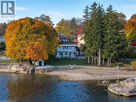 121 Edgecliffe Place Burlington ON L7L 3Z2