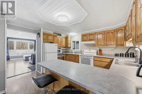 9 Patterson Boulevard Rideau Lakes ON K0G 1E0
