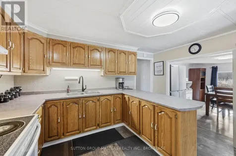9 Patterson Boulevard Rideau Lakes ON K0G 1E0