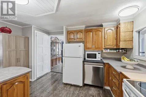 9 Patterson Boulevard Rideau Lakes ON K0G 1E0