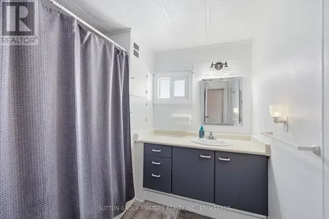 9 Patterson Boulevard Rideau Lakes ON K0G 1E0