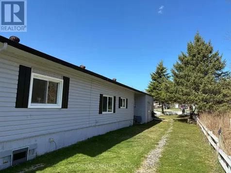 9 Patterson Boulevard Rideau Lakes ON K0G 1E0