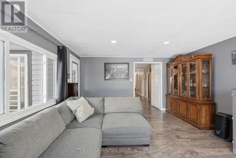 9 Patterson Boulevard Rideau Lakes ON K0G 1E0