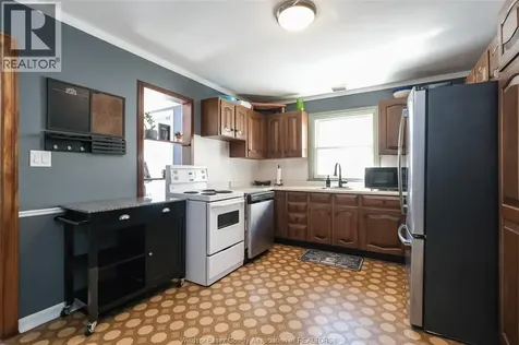 1518 Olive Road Windsor ON N8Y 4M5