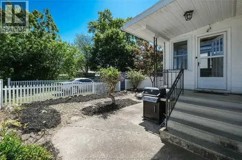 1518 Olive Road Windsor ON N8Y 4M5
