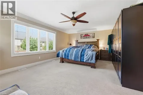 901 Valebrook Court Kitchener ON N2A 0E5