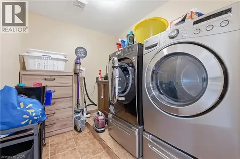 901 Valebrook Court Kitchener ON N2A 0E5