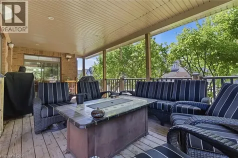 901 Valebrook Court Kitchener ON N2A 0E5