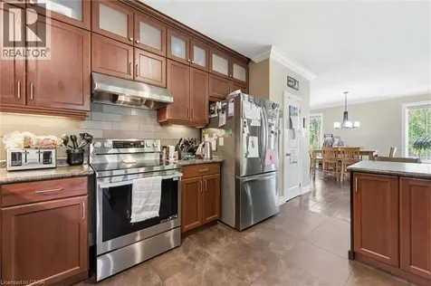 901 Valebrook Court Kitchener ON N2A 0E5