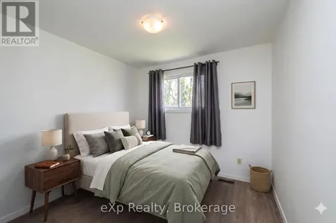 563 Tenth Street Collingwood ON L9Y 4K6