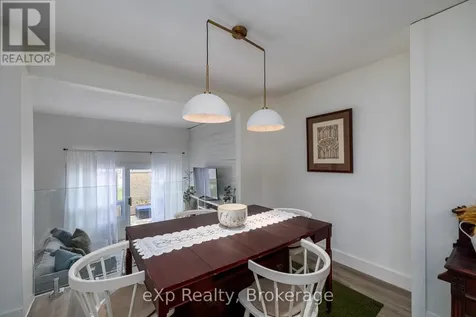 563 Tenth Street Collingwood ON L9Y 4K6