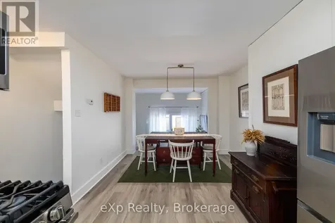 563 Tenth Street Collingwood ON L9Y 4K6